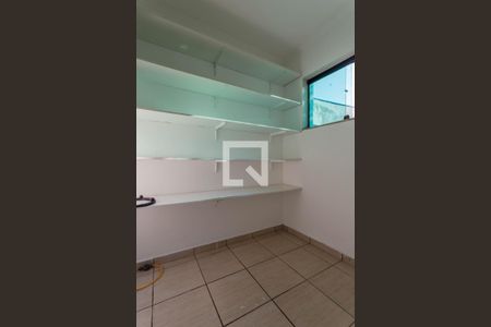 Casa à venda com 130m², 4 quartos e 2 vagasDispensa