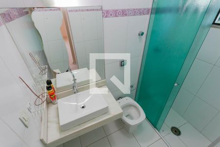 Casa à venda com 130m², 4 quartos e 2 vagasBanheiro Suite 3