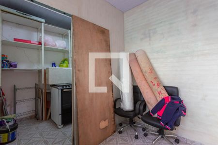 Casa à venda com 130m², 4 quartos e 2 vagasDeposito