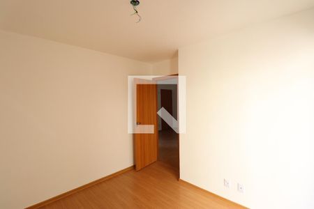 Quarto 2 de apartamento para alugar com 2 quartos, 80m² em Vila Lage, São Gonçalo