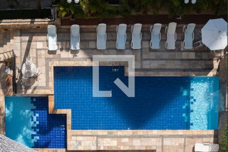 Apartamento à venda com 78m², 3 quartos e 1 vagaÁrea Comum - Piscina
