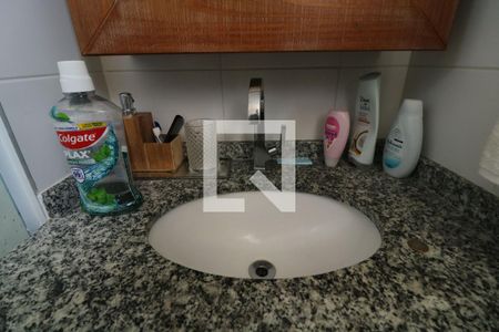 Apartamento para alugar com 68m², 3 quartos e 1 vagaBanheiro 