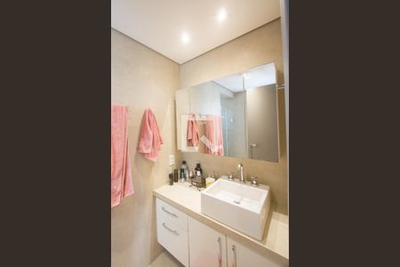 Apartamento à venda com 206m², 3 quartos e 3 vagasBanheiro Suíte 3