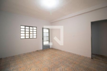 Sala de casa para alugar com 4 quartos, 160m² em Setor Asa Branca, Goiânia