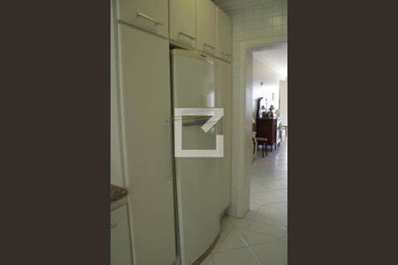 Apartamento para alugar com 202m², 3 quartos e 1 vagaCozinha