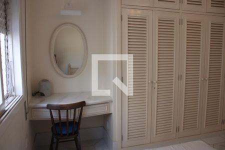 Apartamento para alugar com 202m², 3 quartos e 1 vagaQuarto 1