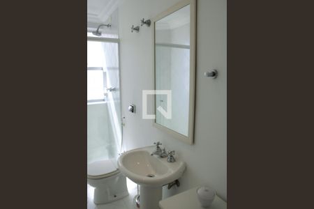 Apartamento para alugar com 202m², 3 quartos e 1 vagaBanheiro 3