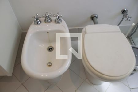 Apartamento para alugar com 202m², 3 quartos e 1 vagaBanheiro 2