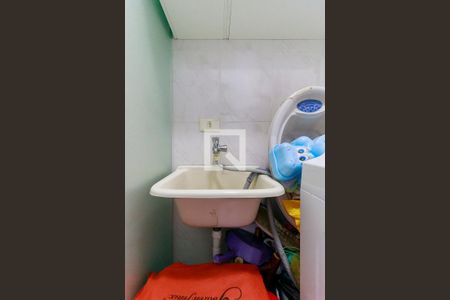 Casa à venda com 75m², 2 quartos e 2 vagasÁrea de Serviço