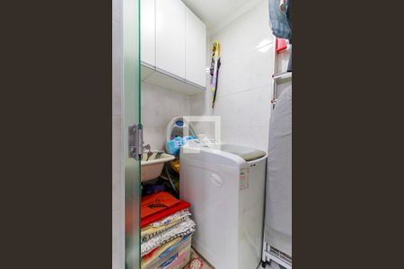 Casa à venda com 75m², 2 quartos e 2 vagasÁrea de Serviço