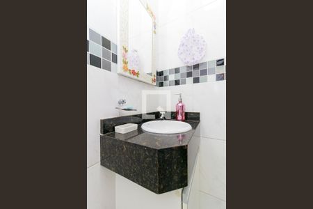 Lavabo de casa à venda com 2 quartos, 75m² em Jardim Brasília, São Paulo