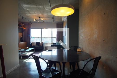 Sala de apartamento à venda com 2 quartos, 70m² em Petrópolis, Porto Alegre