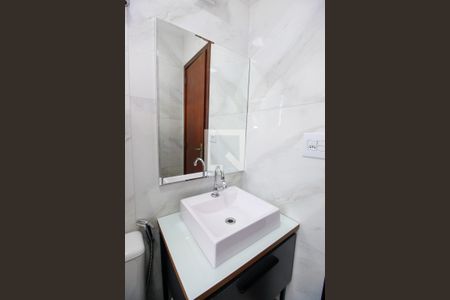 Casa à venda com 125m², 3 quartos e 2 vagasBanheiro Social