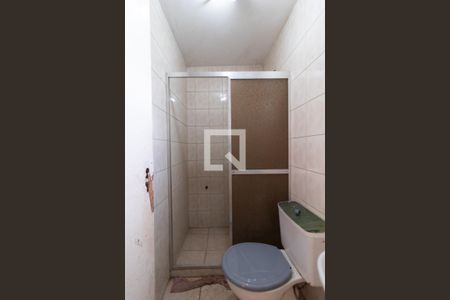 Casa à venda com 340m², 4 quartos e 4 vagasBanheiro Corredor 3