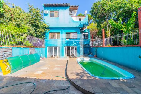 Casa à venda com 340m², 4 quartos e 4 vagasQuintal