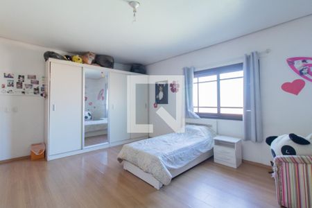 Casa à venda com 340m², 4 quartos e 4 vagasQuarto 2