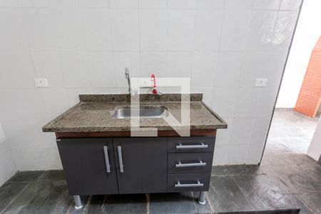 Casa à venda com 80m², 2 quartos e 1 vaga Casa à venda com 80m², 2 quartos e 1 vagaCozinha