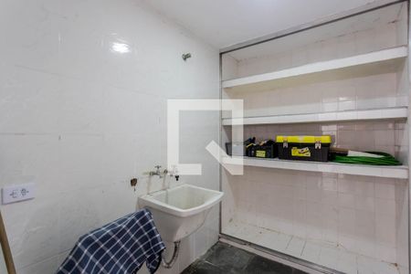 Casa à venda com 80m², 2 quartos e 1 vaga Casa à venda com 80m², 2 quartos e 1 vagaÁrea de serviço