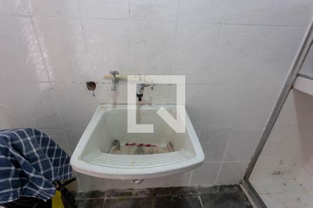 Casa à venda com 80m², 2 quartos e 1 vaga Casa à venda com 80m², 2 quartos e 1 vagaÁrea de serviço