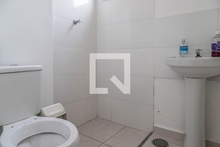 Banheiro de apartamento à venda com 1 quarto, 30m² em Vila Guilhermina, São Paulo