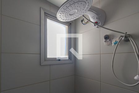 Apartamento à venda com 57m², 2 quartos e 1 vagaDetalhe do banheiro