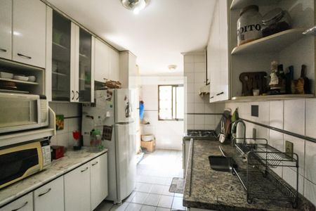 Apartamento à venda com 90m², 3 quartos e 2 vagasCozinha