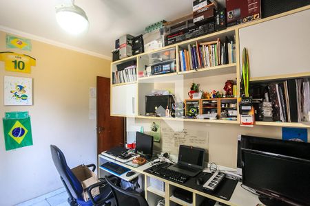 Apartamento à venda com 90m², 3 quartos e 2 vagasQuarto 2