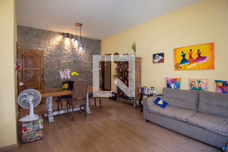 Apartamento à venda com 110m², 3 quartos e 1 vagaSala