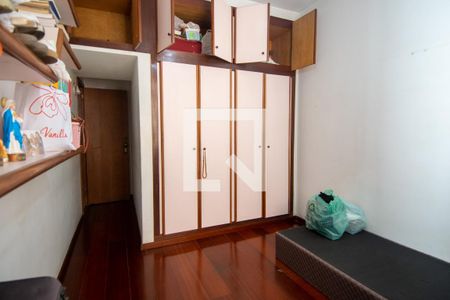 Apartamento à venda com 110m², 3 quartos e 1 vagaQuarto 2