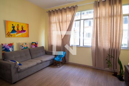 Apartamento à venda com 110m², 3 quartos e 1 vagaSala
