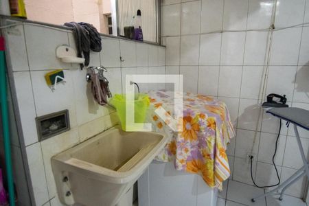 Apartamento à venda com 110m², 3 quartos e 1 vagaÁrea de Serviço