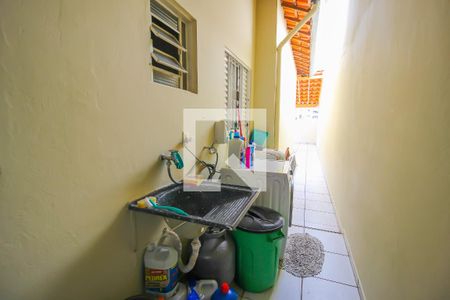 Casa à venda com 72m², 2 quartos e 2 vagasÁrea de Serviço