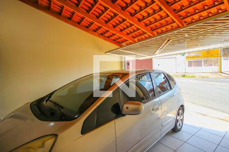 Casa à venda com 72m², 2 quartos e 2 vagasGaragem