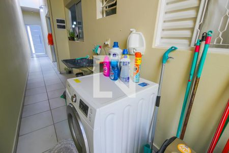 Casa à venda com 72m², 2 quartos e 2 vagasÁrea de Serviço