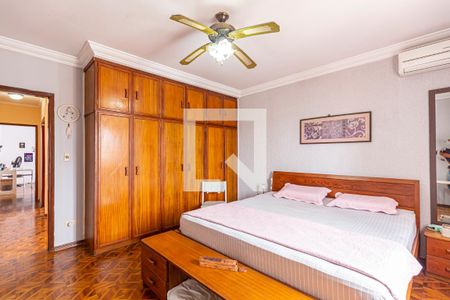 Casa à venda com 186m², 2 quartos e 2 vagas Casa à venda com 186m², 2 quartos e 2 vagasQuarto 2