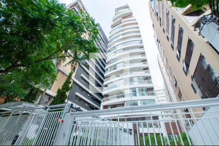 Apartamento para alugar com 92m², 2 quartos e 3 vagas Apartamento para alugar com 92m², 2 quartos e 3 vagasFachada