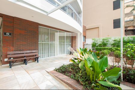 Apartamento para alugar com 92m², 2 quartos e 3 vagas Apartamento para alugar com 92m², 2 quartos e 3 vagasEntrada