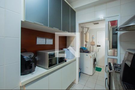 Apartamento para alugar com 92m², 2 quartos e 3 vagas Apartamento para alugar com 92m², 2 quartos e 3 vagasCozinha
