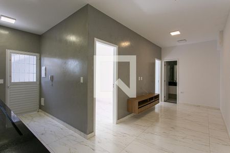 Casa de condomínio para alugar com 52m², 2 quartos e sem vagaSala