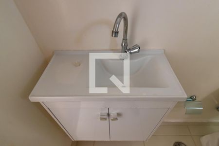 Apartamento para alugar com 48m², 1 quarto e sem vaga Apartamento para alugar com 48m², 1 quarto e sem vagaBanheiro