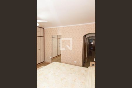 Casa à venda com 246m², 3 quartos e 2 vagasQuarto Suite