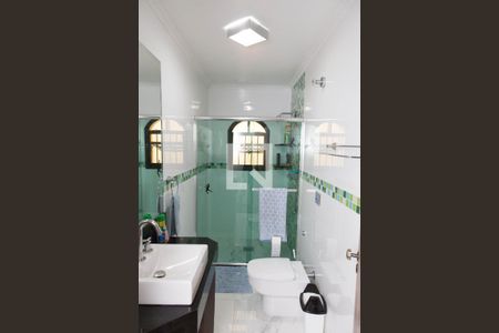 Casa à venda com 246m², 3 quartos e 2 vagasBanheiro Social 1