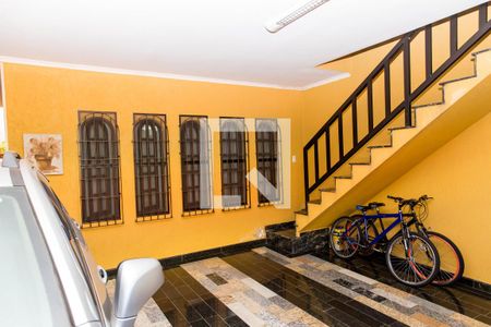 Casa à venda com 246m², 3 quartos e 2 vagasGaragem