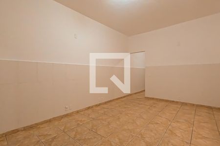 Sala de casa para alugar com 2 quartos, 125m² em Jardim Santa Cecília, Guarulhos