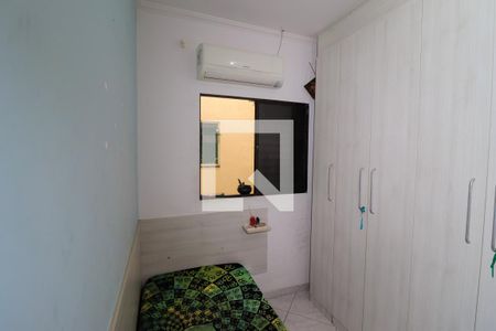 Casa à venda com 125m², 3 quartos e 5 vagasQuarto 2