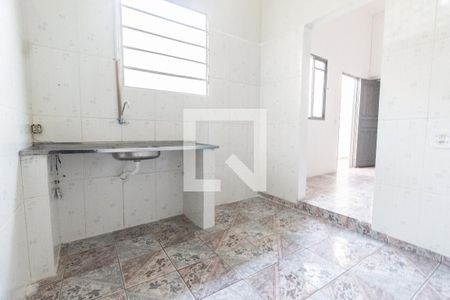 Casa para alugar com 40m², 1 quarto e sem vaga Casa para alugar com 40m², 1 quarto e sem vagaCozinha