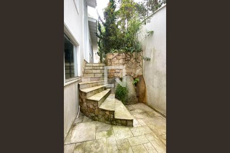 Jardim de casa de condomínio à venda com 4 quartos, 495m² em Alphaville Zero, Santana de Parnaíba