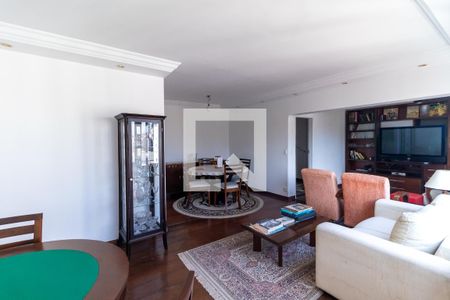 Sala de apartamento à venda com 2 quartos, 200m² em Pinheiros, São Paulo