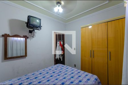 Casa à venda com 450m², 4 quartos e 4 vagas Casa à venda com 450m², 4 quartos e 4 vagasQuarto 2