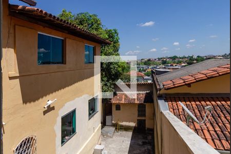 Casa à venda com 450m², 4 quartos e 4 vagas Casa à venda com 450m², 4 quartos e 4 vagasVaranda 1